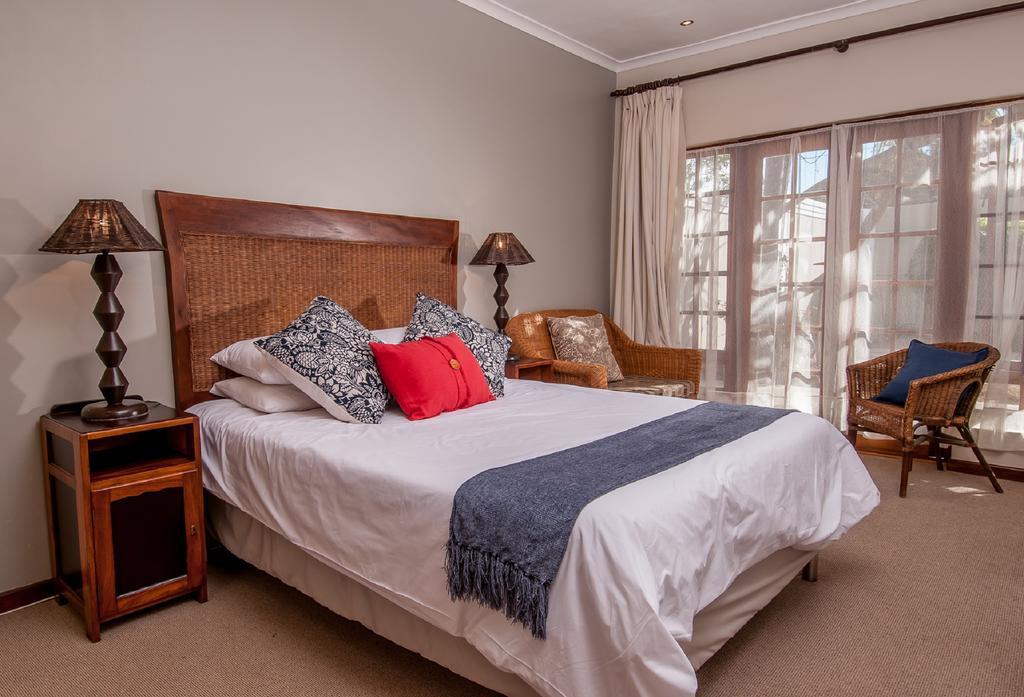 Lenore Guest House Port Elizabeth Exteriör bild